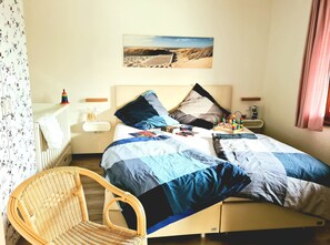 2 chambres, fer et planche à repasser, Wi-Fi gratuit