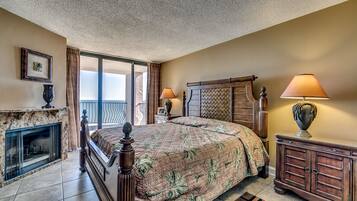 4 Schlafzimmer, BĂŒgeleisen/BĂŒgelbrett, kostenloses WLAN, BettwĂ€sche