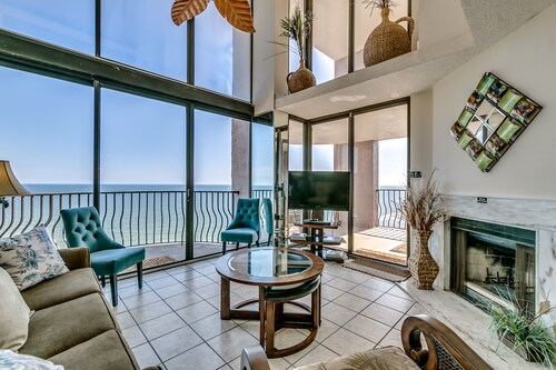 Penthouse, Two Story, 5 Balconies.  Oceanfront w/ Great Views!! 