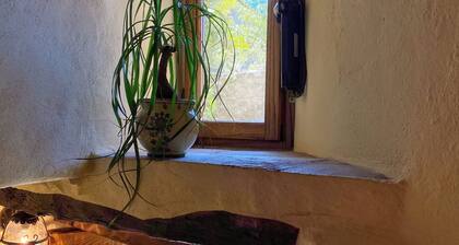 Rakenna 1250 vielä täysin uusittu vuonna 2014- Sijaitsee Historic Cortona kaupungin