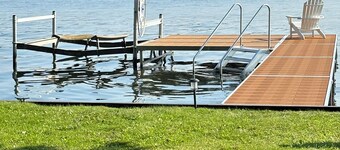 The Bunkalow: A Lakefront Compound with Lifts for your Speed Boat & Pontoon Boat