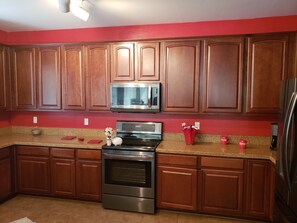 Private kitchen - Beautiful Home in AZ (Buckeye)