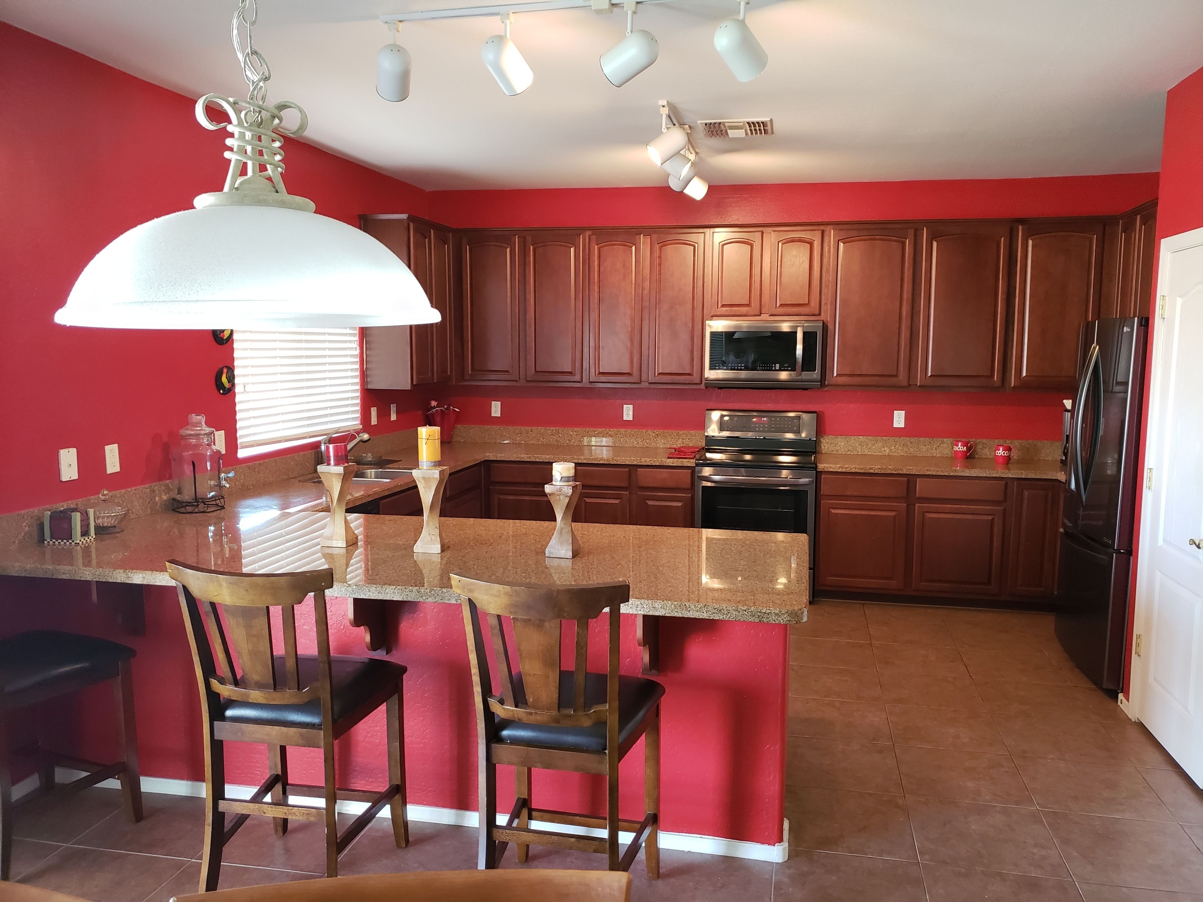 House, Multiple Beds, Non Smoking | In-room dining