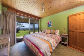 4 Schlafzimmer, Bügeleisen/Bügelbrett, kostenloses WLAN, Bettwäsche