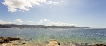 Balkon van Rias Baixas - Getaway met zwembad + zwembad Appartement in Pontevedra