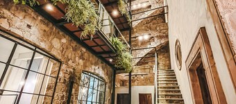 Hotel Maria Isabela