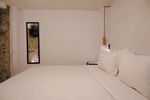Shower, free toiletries, hair dryer, bathrobes