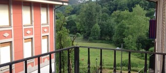 Alloggio a Ramales ideale per famiglie e coppie, parcheggio chiuso e wifi gratuito