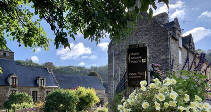 Charming 3★ Riverside Gîte in Léhon, Dinan | Pet-Friendly & Family-Friendly