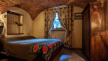 2 slaapkamers, een bureau, gratis wifi, beddengoed