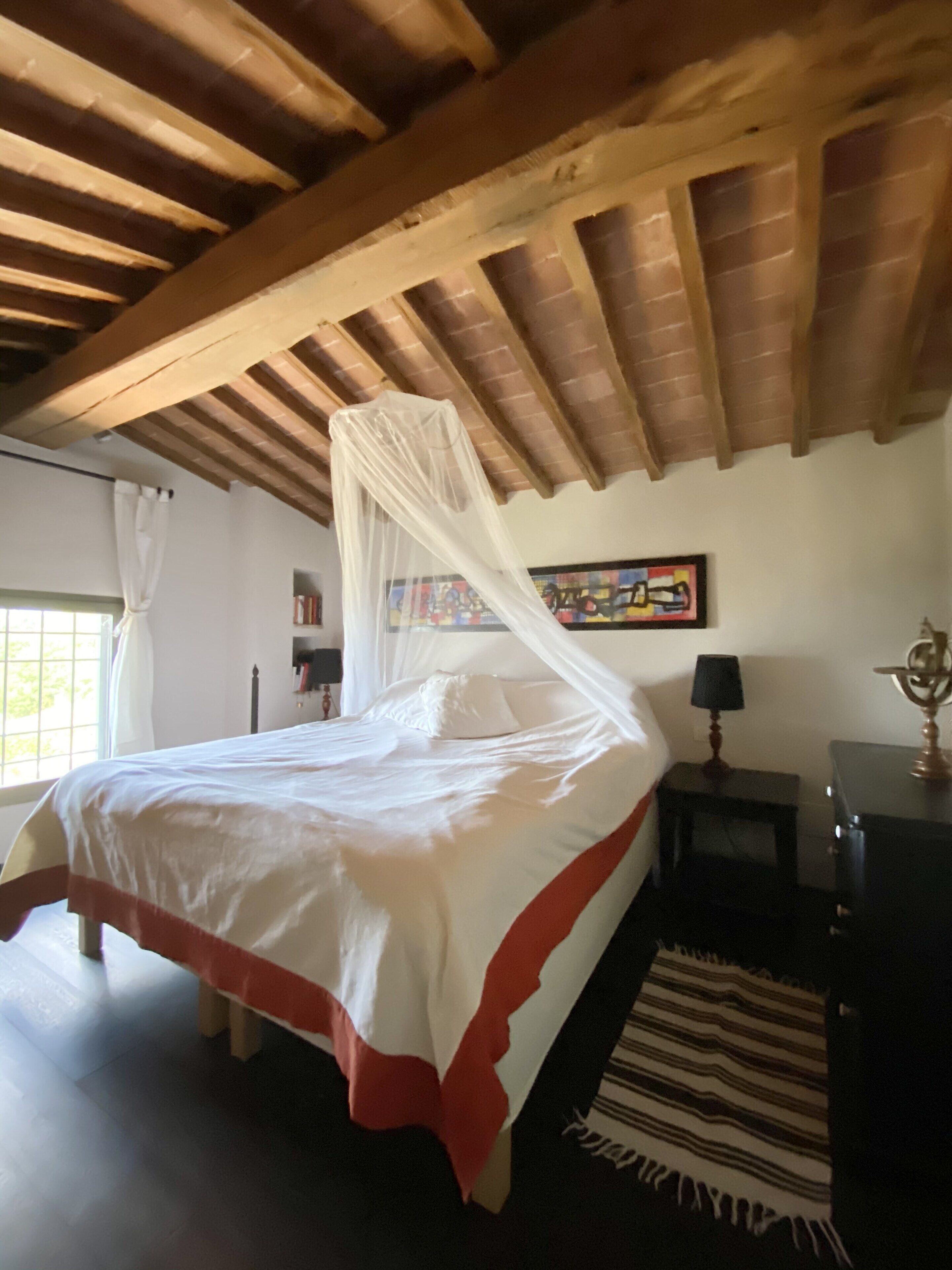 2 bedrooms, desk, iron/ironing board, travel cot
