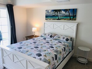 3 bedrooms, WiFi - Ocean Pointe East - Go to outlets, bike to the beach! (Rehoboth Beach)