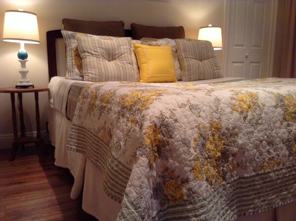 1 bedroom, desk, iron/ironing board, free WiFi