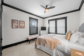 2 bedrooms, iron/ironing board, WiFi, bed sheets