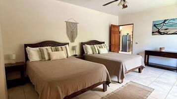 2 makuuhuonetta, Wi-Fi, vuodevaatteet