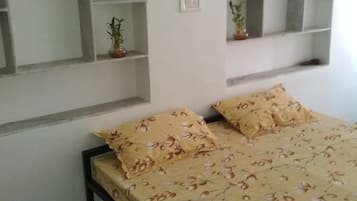 4 quartos, ferros/tábuas de passar roupa, Wi-Fi, roupa de cama