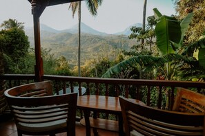 Standard Double Room | Balcony view
