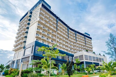 Amerald Resort Hotel