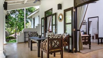 In-room safe, desk, soundproofing, iron/ironing board