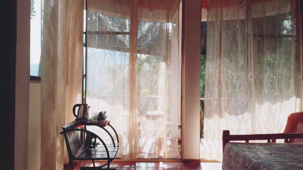 迷你吧、客房内保险箱、熨斗/熨板、折叠床/加床（额外收费）