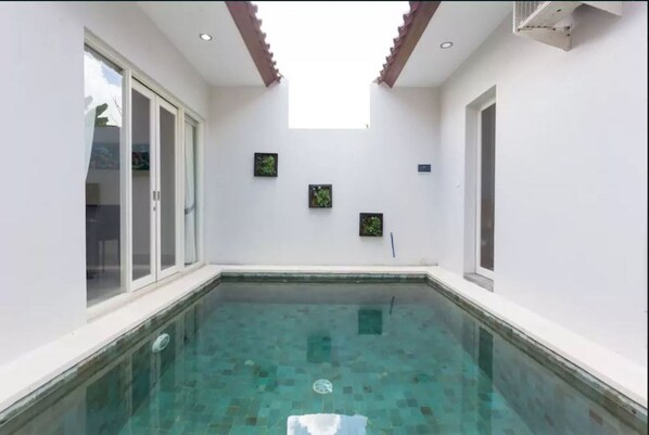 Outdoor pool - Bale Village B5 Villa with Private Pool (Kerobokan)