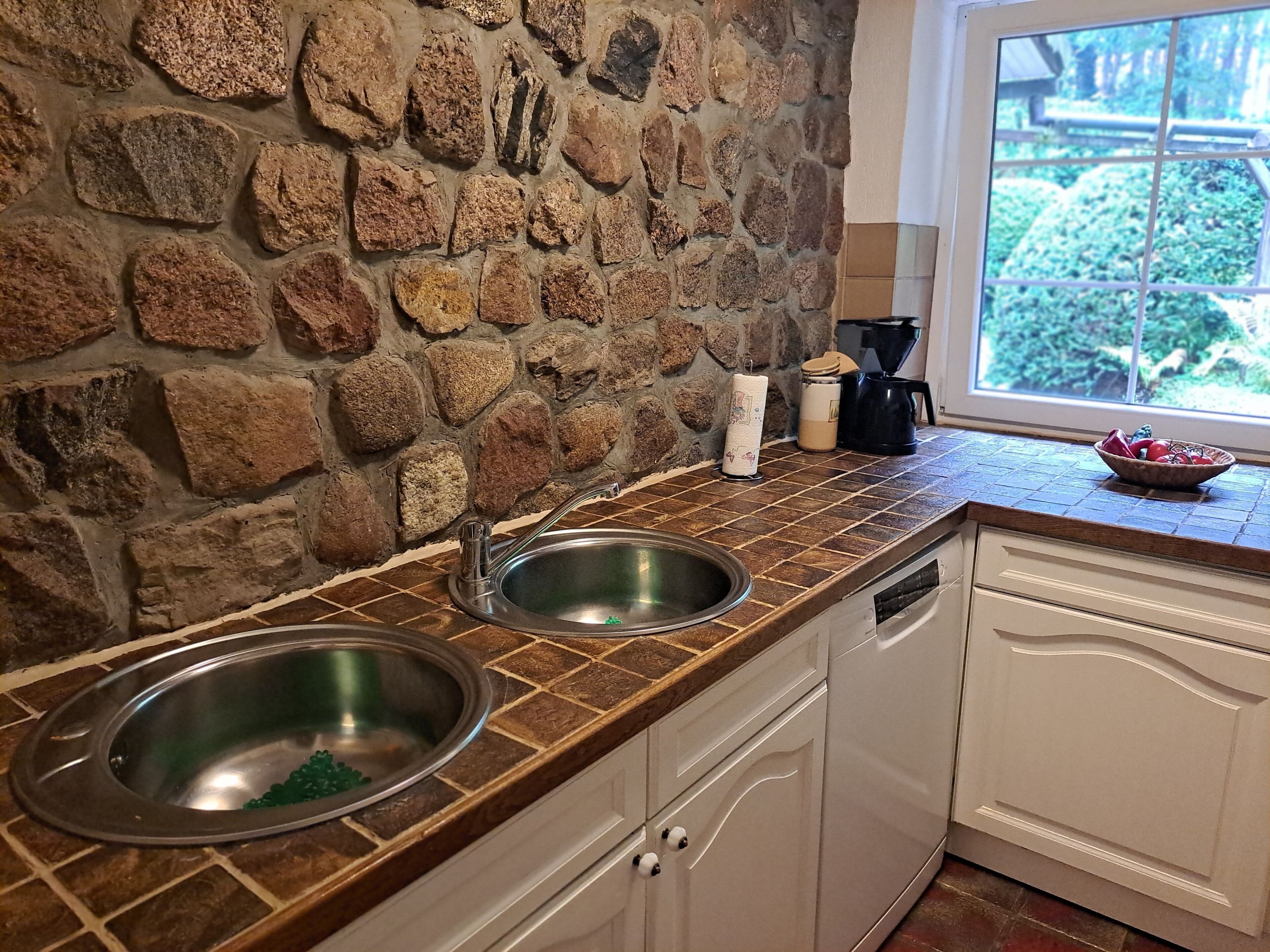 Kühlschrank, Mikrowelle, Geschirrspüler