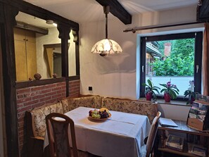 Uklassifisert bilde, 3 av 18, knapp