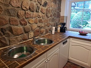 Fridge, microwave, dishwasher, coffee/tea maker