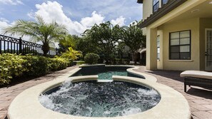 Outdoor spa tub - Je62800 - Reunion Resort - 5 Bed 5 Baths Villa (Kissimmee)