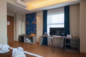 Junior Suite | View from room - Luminor Hotel Airport Sidoarjo by WH (Sidoarjo)