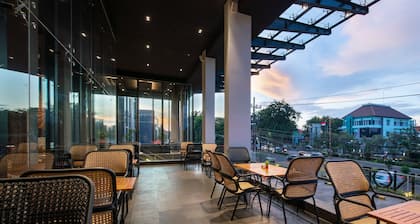 Luminor Hotel Airport Sidoarjo by WH