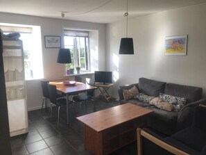 Apartment, 1 Schlafzimmer, Gartenblick (4 Voksne ) | Wohnzimmer