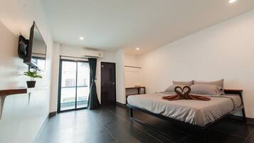 Habitación estándar | Escritorio, cortinas opacas, wifi gratis y ropa de cama