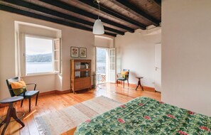 2 habitaciones, cuna de viaje y wifi gratis 