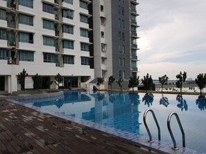 Ảnh chưa phân loại, 5 trong số 21 ảnh, nút
