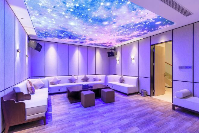 房內夾萬、書桌、遮光窗簾/窗簾、隔音