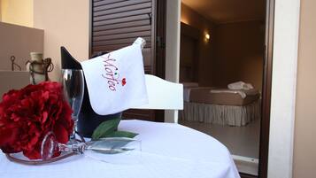 Camera Luxury con letto matrimoniale o 2 letti singoli | Balcone