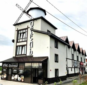 Front of property - Melnitca (Vylgort)