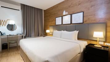 Standard Double Room | In-room safe, individually decorated, individually furnished, desk