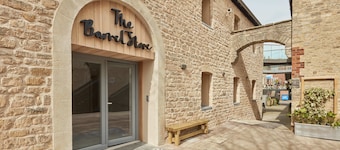 The Barrel Store - Hostel
