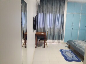 Superior Double Room, 1 King Bed, Non Smoking, Refrigerator