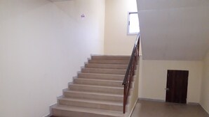 Staircase - Hotel Attoungblan (Yamoussoukro)