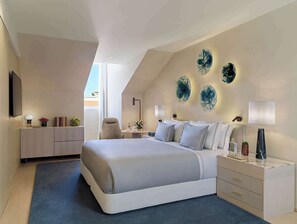 Egyptian cotton sheets, premium bedding, down duvets, minibar - The One Palácio da Anunciada (Lisbon)