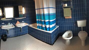 Apartment, Balcony (Silberdistel) | Bathroom