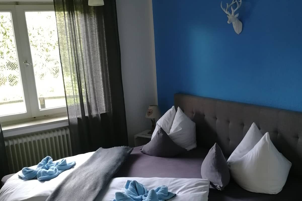 Apartemen, teras (Enzian) | 1 kamar tidur, Wi-Fi gratis, dan didekorasi berbeda-beda