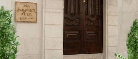 Entrée de l’hébergement