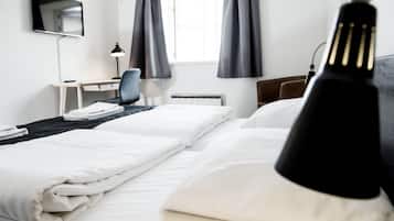 Double Room, 1 Double Bed, Ground Floor | Free WiFi