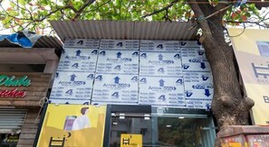 Exterior - Mumbai Backpackers, Andheri MIDC (Mumbai)