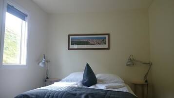 Double or Twin Room, Private Bathroom, Mountain View | Blackout drapes, free cribs/infant beds, free WiFi, bed sheets
