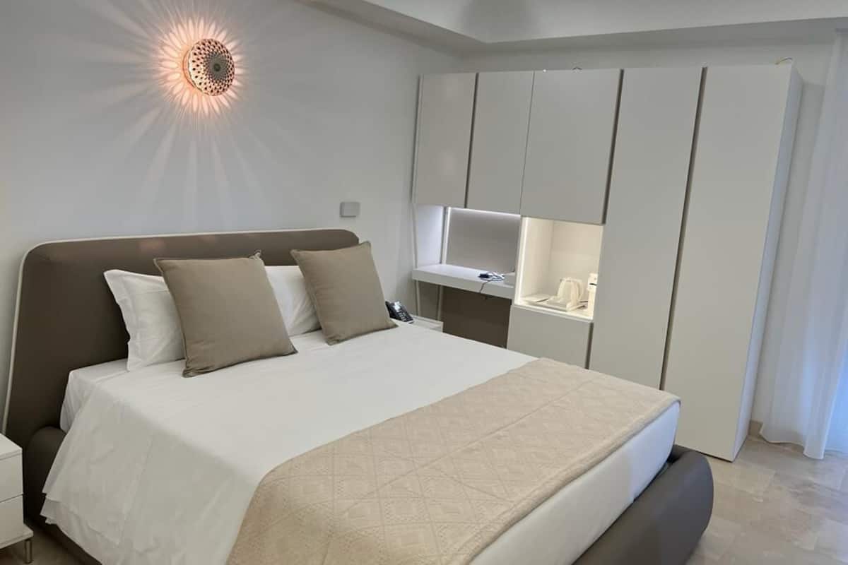 Doppia Luxury, terrazzo | 1 camera, biancheria da letto ipoallergenica, minibar